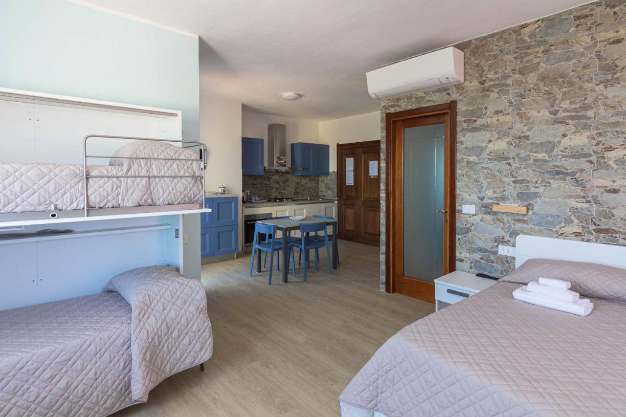 Roccabianca Rooms & Studios Stintino Exterior photo