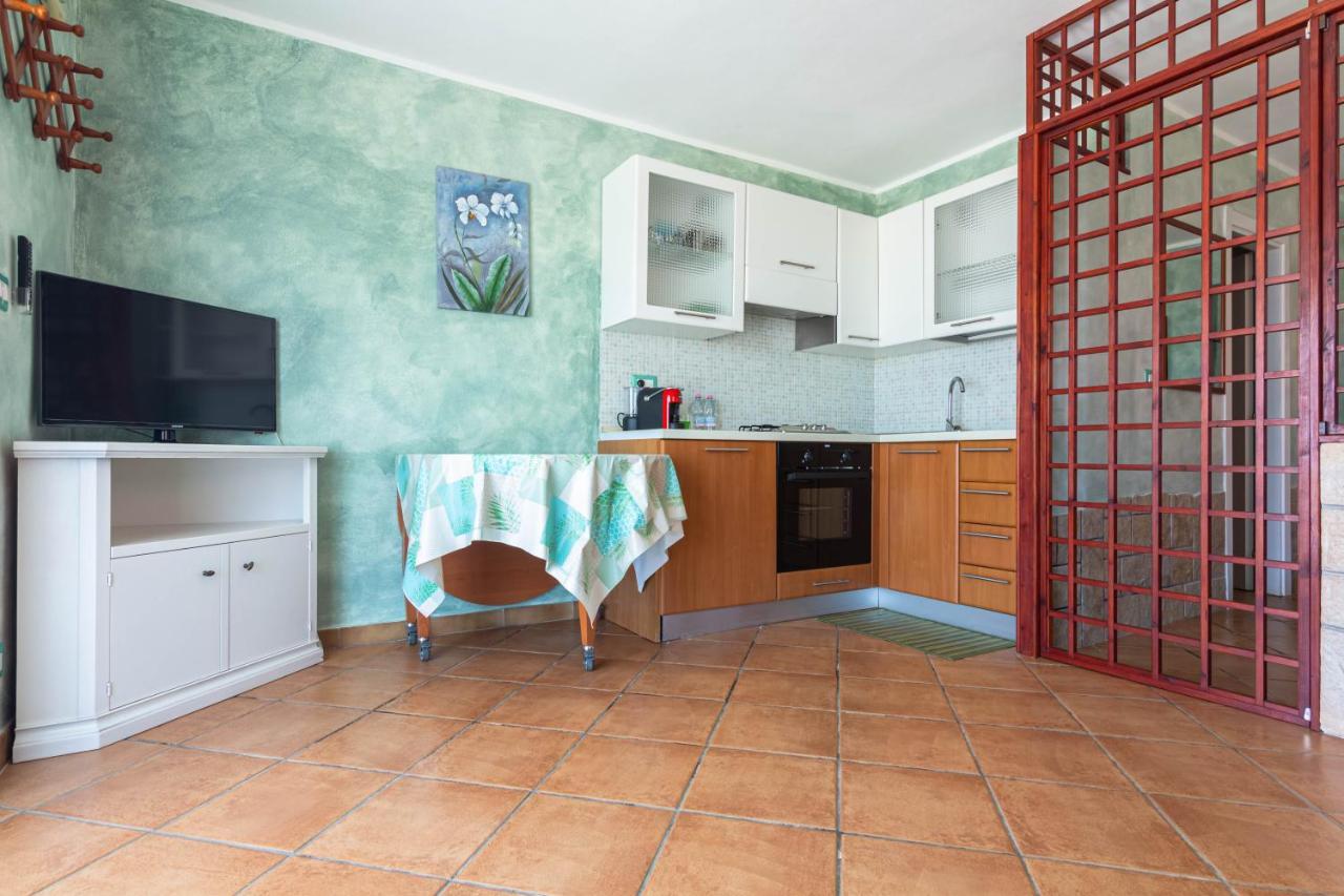 Roccabianca Rooms & Studios Stintino Exterior photo