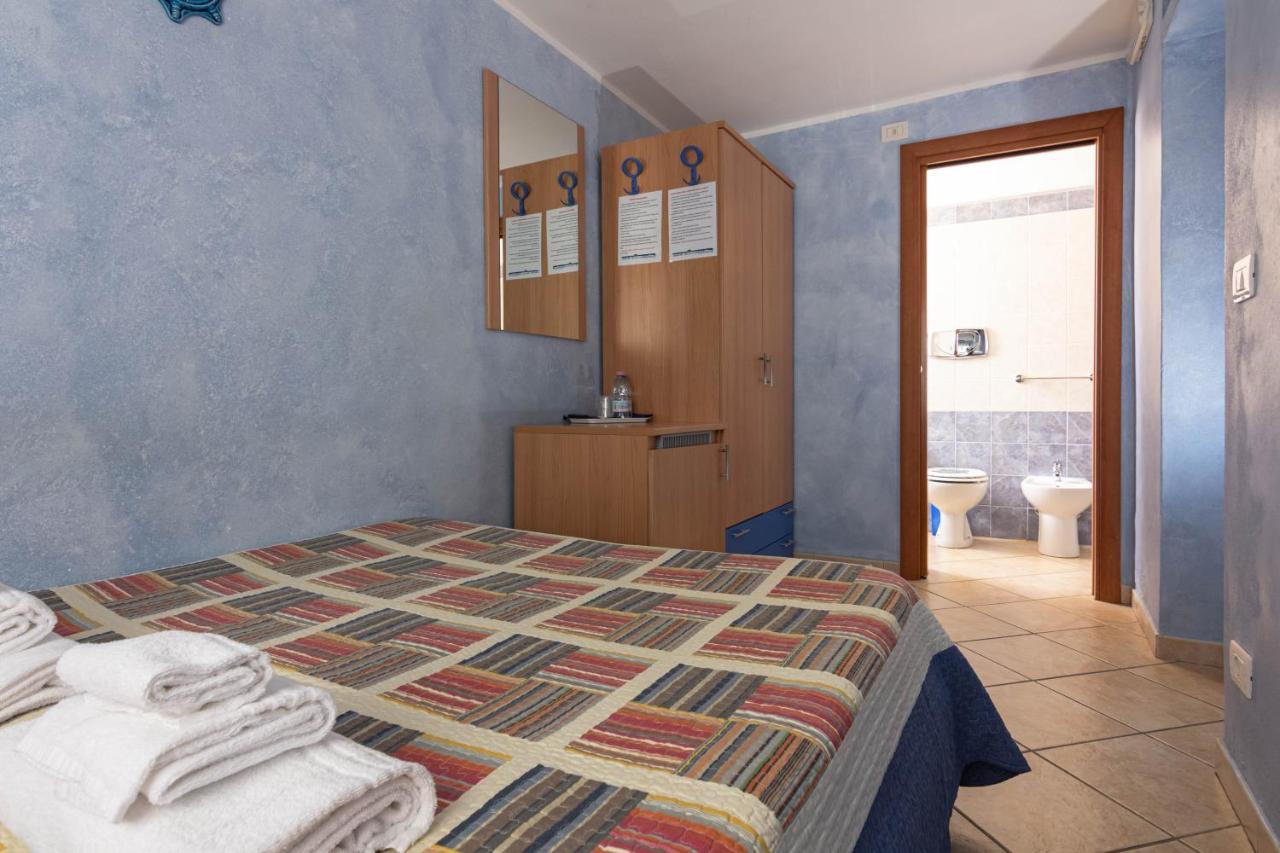 Roccabianca Rooms & Studios Stintino Exterior photo