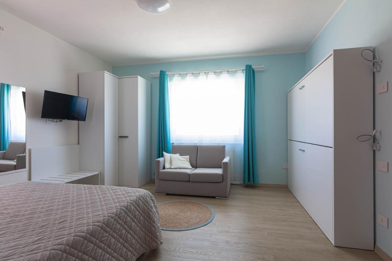 Roccabianca Rooms & Studios Stintino Exterior photo