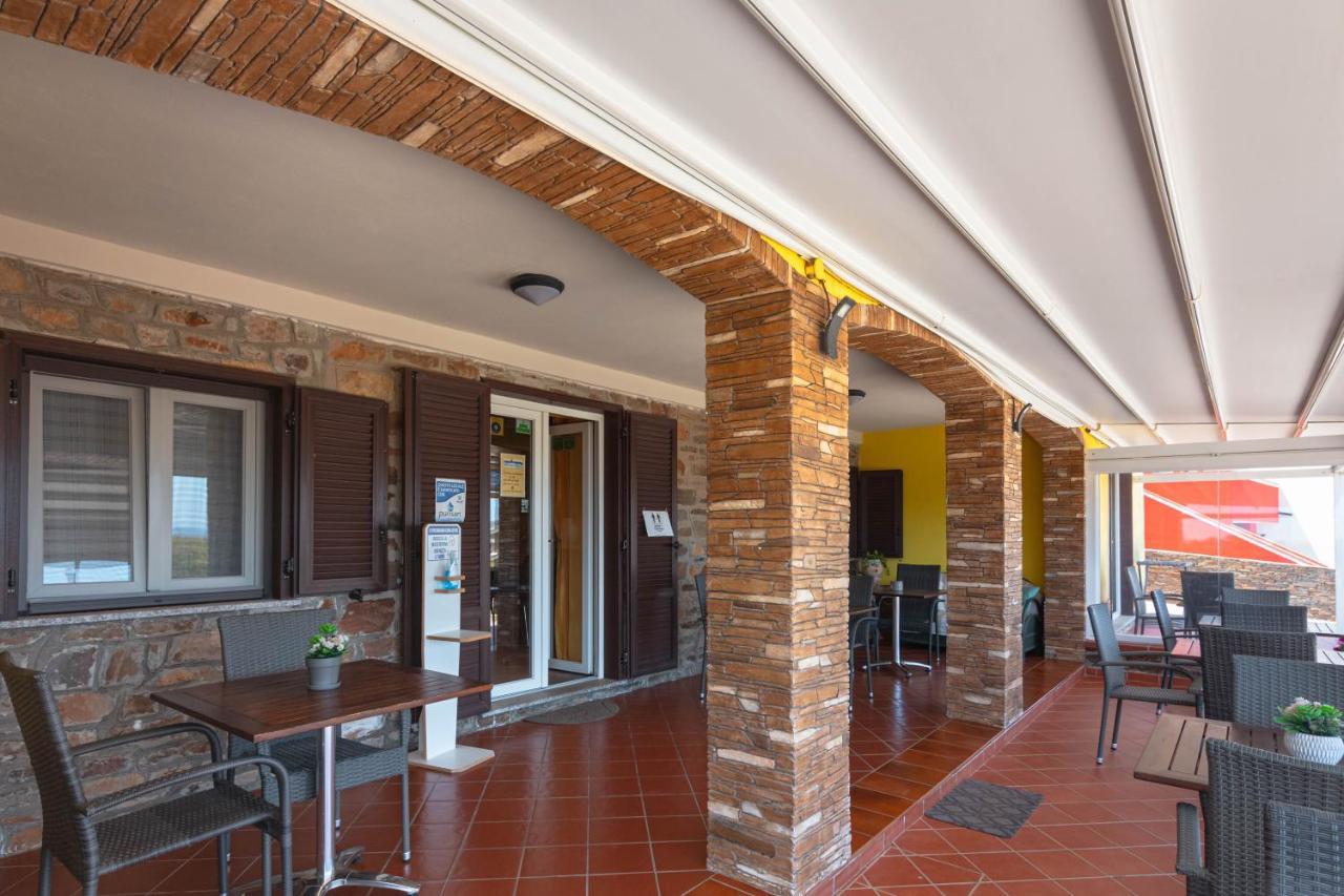 Roccabianca Rooms & Studios Stintino Exterior photo