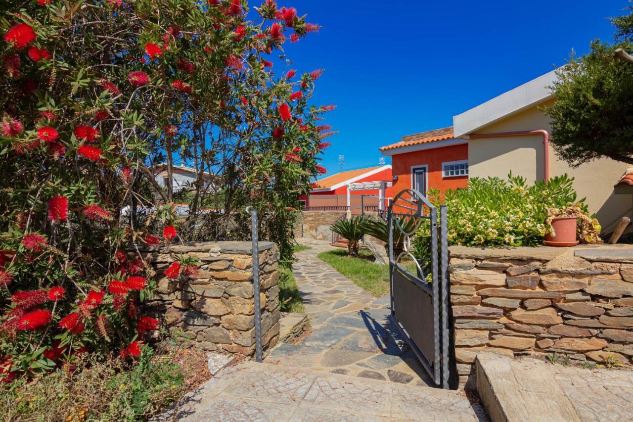Roccabianca Rooms & Studios Stintino Exterior photo