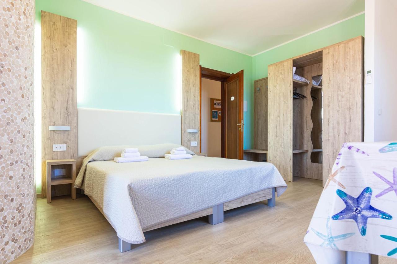 Roccabianca Rooms & Studios Stintino Exterior photo